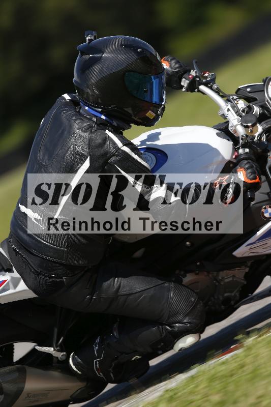 /Archiv-2024/29 12.06.2024 MOTO.CH Track Day ADR/Gruppe gelb/82